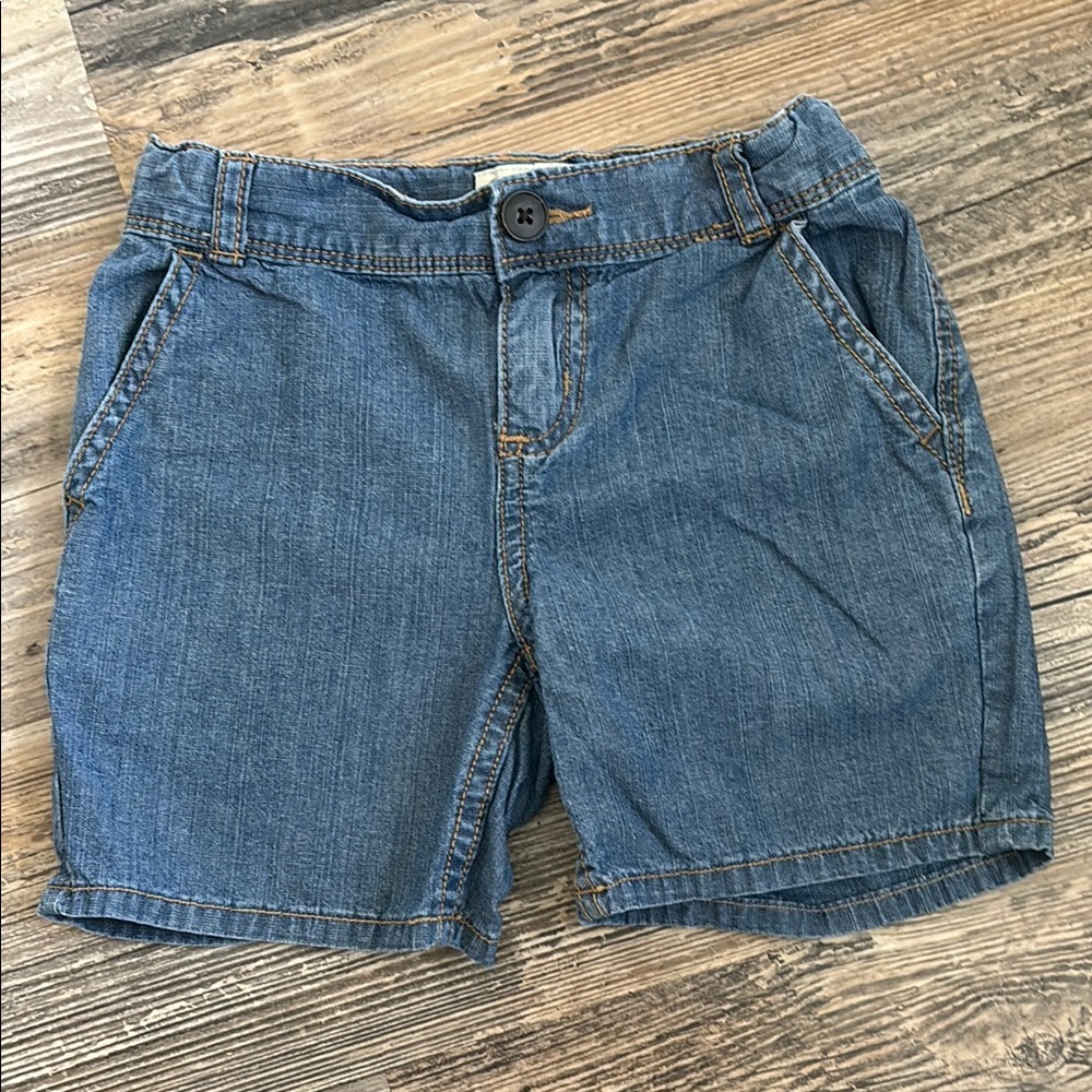 Oshkosh shorts 5T